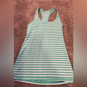 Women’s Running Razorback tank top size small